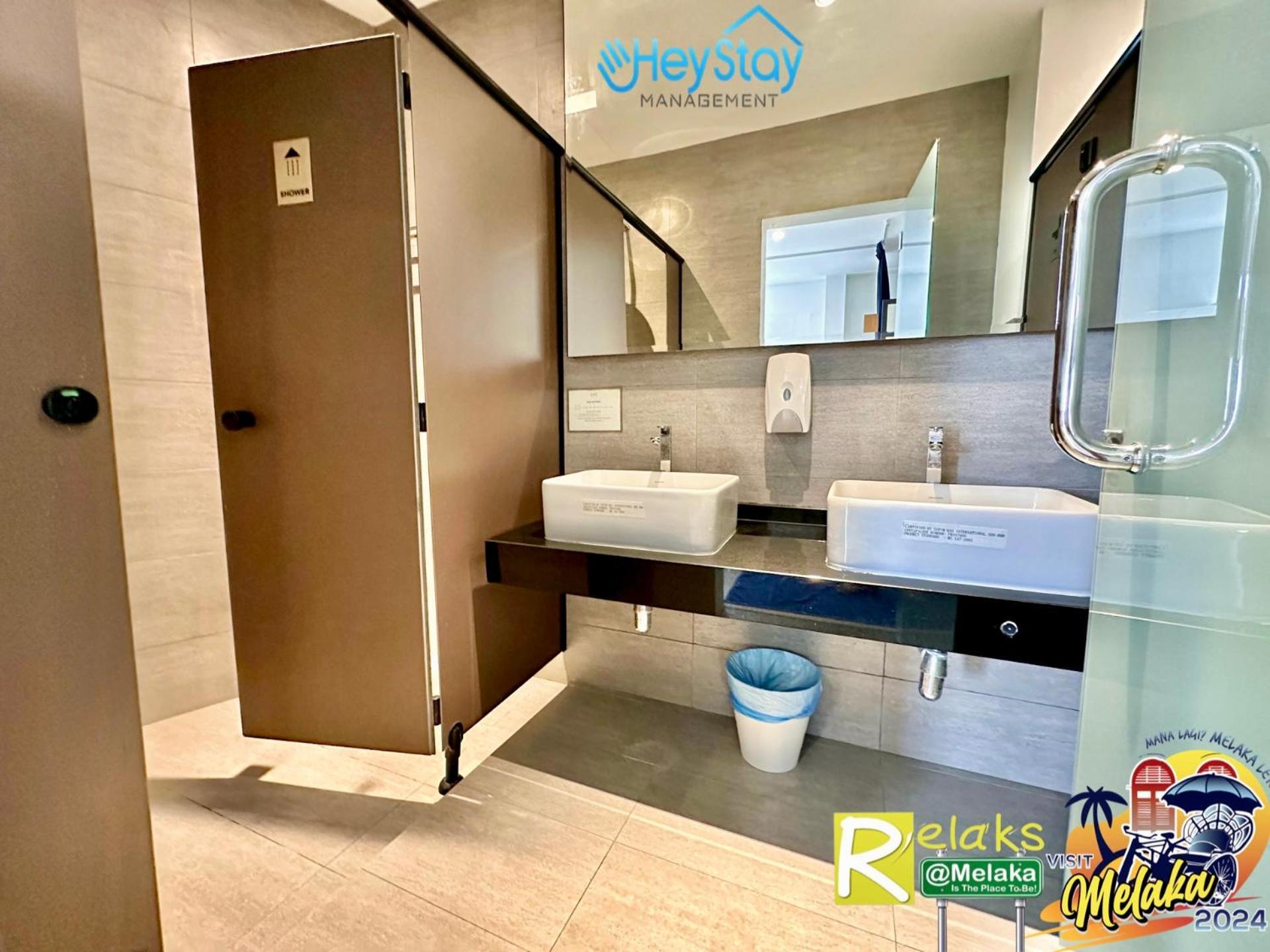 Modern Cave Guest House Walking Distance 5Mins To Jonker Malacca Екстериор снимка